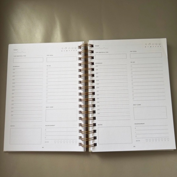 Simple Self Planner - Picture 5 of 6